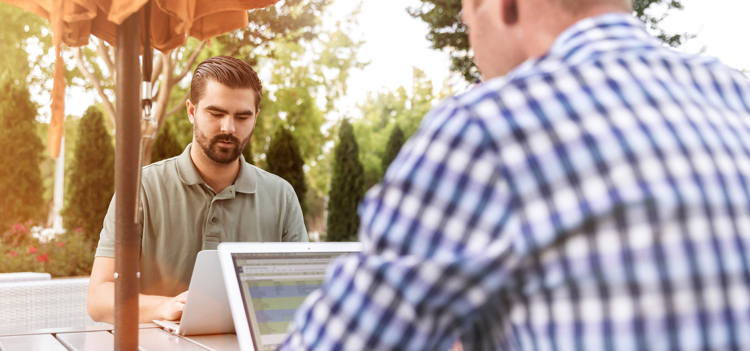 Men Shop More: 5 Tips for Engaging Male Shoppers